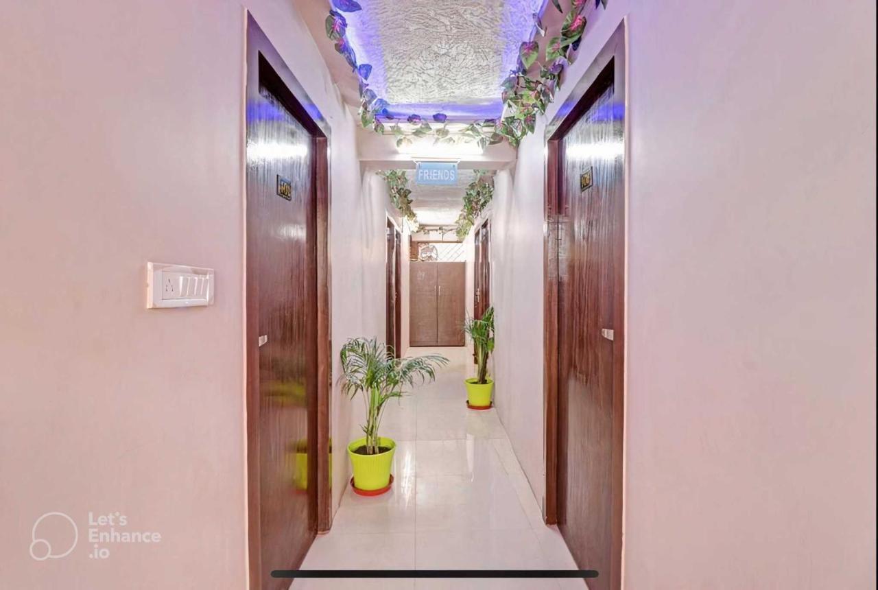 Hotel O Bottom Inn Dehradun Luaran gambar